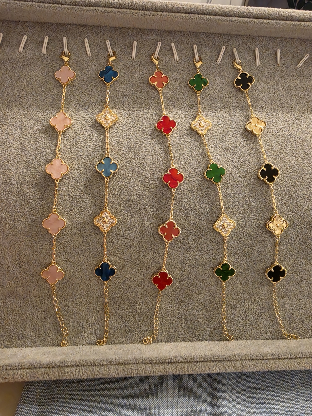 Gold Chain Bracelet with Multicolor Clover Charms